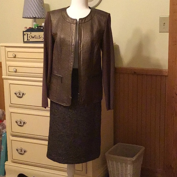 Peter Nygard Jackets & Blazers - Lovely leather/fabric brown jacket